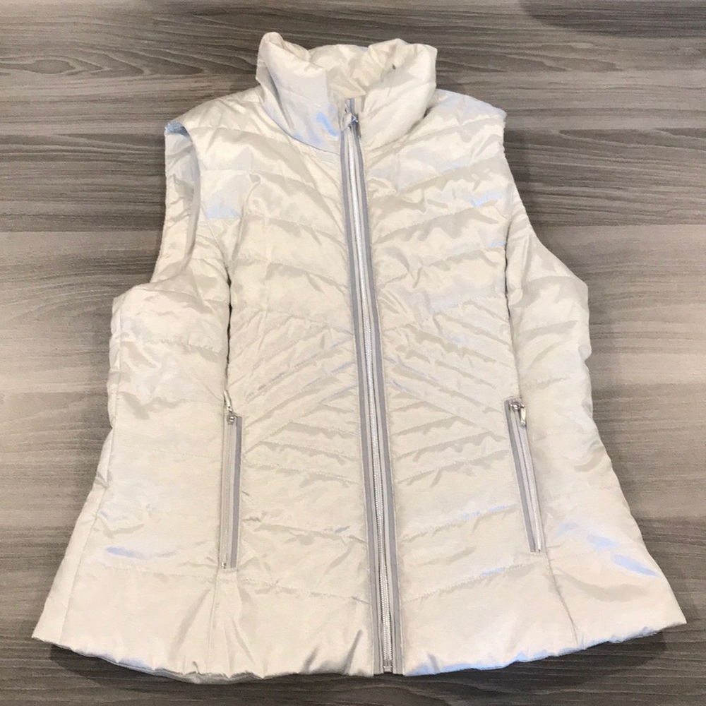 White House Black Market Vest - (Silver)